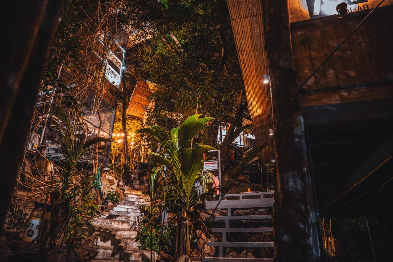 Warehouse Hostel Ko Tao Luaran gambar