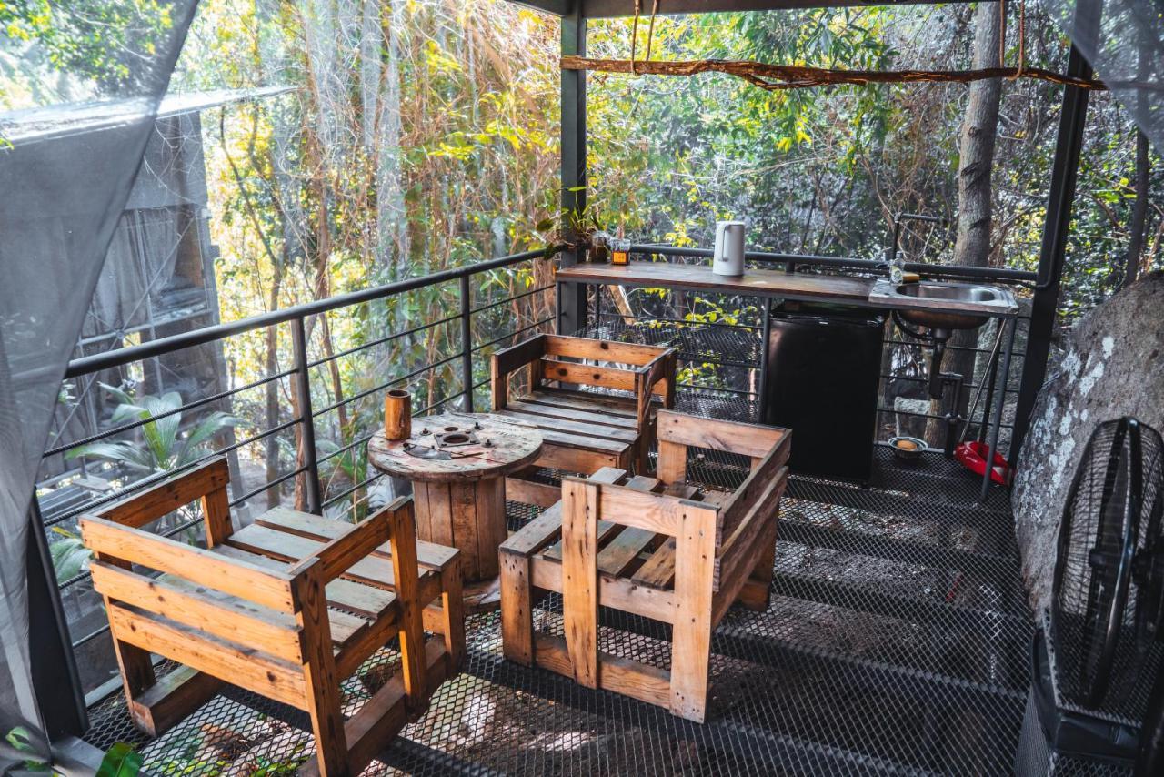 Warehouse Hostel Ko Tao Luaran gambar