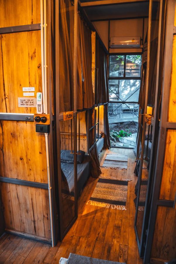 Warehouse Hostel Ko Tao Luaran gambar